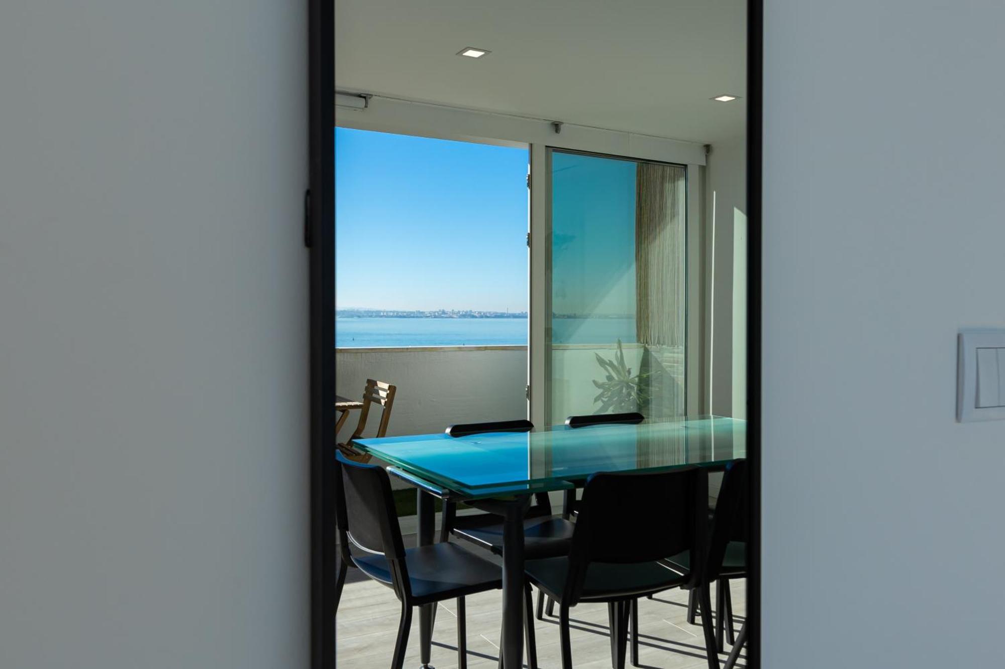 Cacilhas Riverview! Almada Ngoại thất bức ảnh